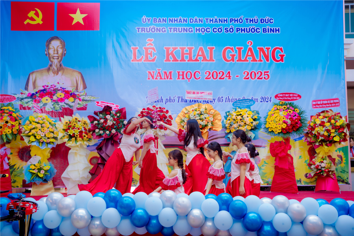 le-khai-giang-371_116202521.jpg